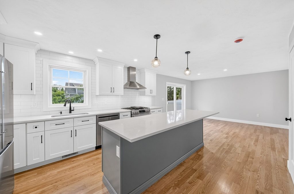 Active | Open House: Fri, Aug 14, 2026 05:30 PM – 07:00 PM | 14 Neillian Way #14, Bedford, MA 01730